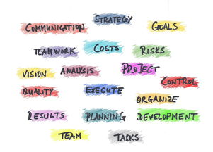 米兰电竞-中国足球进攻段与防守段衔接质量评估，足球进攻防守战术